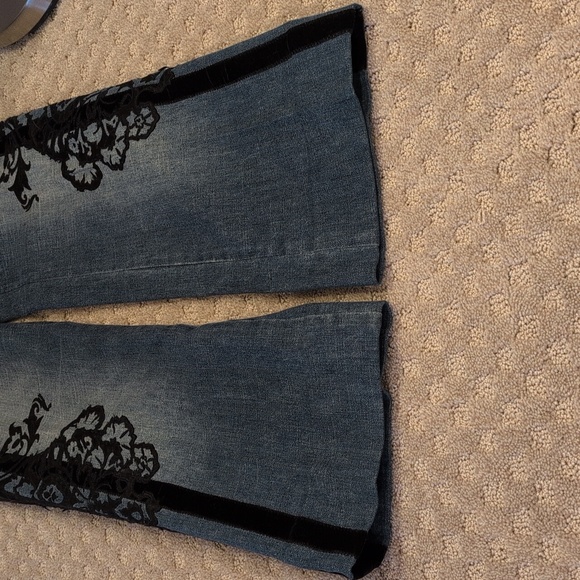 Roberto Cavalli vintage denim jeans with silk and velvet embroidery - Picture 4 of 16